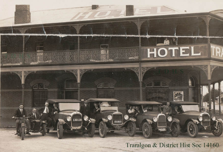 Ryans Hotel, corner Kay and Franklin Streets Traralgon, 1930s-1940s
