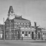 Black and white photo of the Traralgon post office 1954